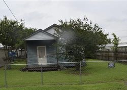 Pre-foreclosure Listing in N 8TH ST THIBODAUX, LA 70301