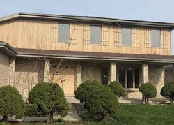 Pre-foreclosure in  190TH PL Country Club Hills, IL 60478