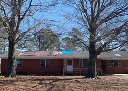 Pre-foreclosure in  DICKSON RD Sardis, TN 38371