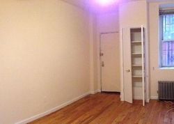 Pre-foreclosure in  RYERSON ST Brooklyn, NY 11205