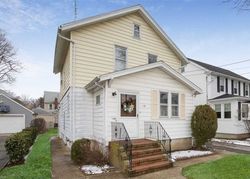 Pre-foreclosure Listing in HINSDALE AVE FLORAL PARK, NY 11001