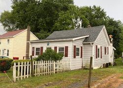 Pre-foreclosure in  THORPE ST Harrington, DE 19952