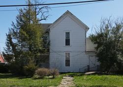 Pre-foreclosure Listing in W CARR ST MILAN, IN 47031