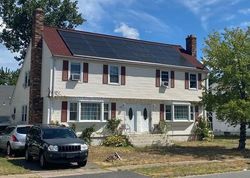 Pre-foreclosure Listing in AMY DR EAST HARTFORD, CT 06108