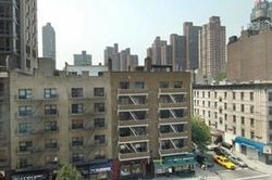 Pre-foreclosure in  E 90TH ST B New York, NY 10128