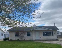 Pre-foreclosure Listing in LONGFELLOW DR TIFFIN, OH 44883