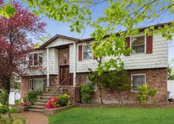 Pre-foreclosure in  ASHLAND AVE Staten Island, NY 10309