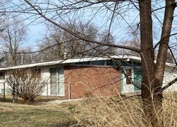 Pre-foreclosure in  HOLIDAY HILL DR Florissant, MO 63033