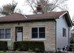 Pre-foreclosure Listing in KENDALL ST GENEVA, IL 60134