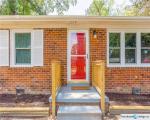 Pre-foreclosure in  CRIEFF RD Richmond, VA 23225