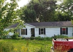 Pre-foreclosure in  16TH RD SW Stoutsville, OH 43154