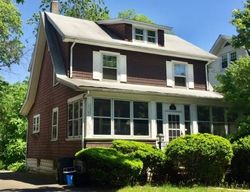 Pre-foreclosure in  WALNUT ST Roselle Park, NJ 07204
