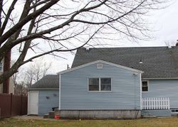 Pre-foreclosure Listing in FLOWERDALE DR SEAFORD, NY 11783