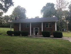 Pre-foreclosure Listing in TUCKER SCHOOLHOUSE RD MADISONVILLE, KY 42431