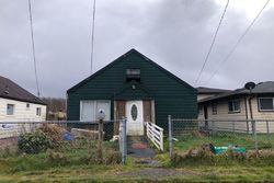 Pre-foreclosure in  MORGAN ST Aberdeen, WA 98520