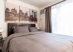  W 10th St, New York NY