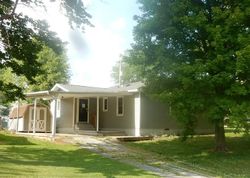Pre-foreclosure Listing in REED AVE MADISONVILLE, KY 42431