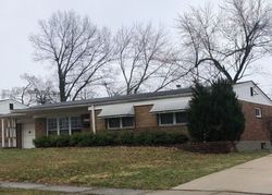 Pre-foreclosure in  SPOON DR Saint Louis, MO 63132