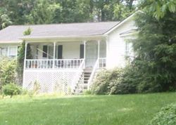 Pre-foreclosure in  CAPTAINS QUARTERS Woodstock, GA 30189