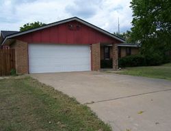 Pre-foreclosure in  SW ATTERBURY DR Lawton, OK 73505