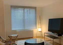 Pre-foreclosure Listing in E 48TH ST APT 8A NEW YORK, NY 10017