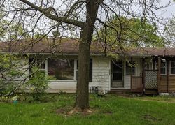 Pre-foreclosure Listing in GAMBLE DR LISLE, IL 60532