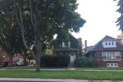  W Lunt Ave, Chicago IL