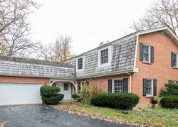 Pre-foreclosure in  W CASCADE CT N Lake Forest, IL 60045