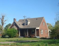 Pre-foreclosure Listing in 5TH AVE E SPRINGFIELD, TN 37172