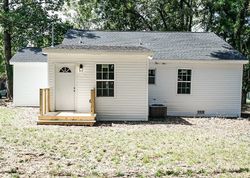 Pre-foreclosure Listing in CALIFORNIA AVE CHESNEE, SC 29323