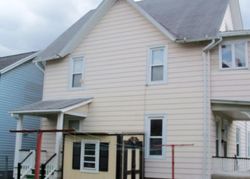 Pre-foreclosure Listing in MIDDLE ST GENEVA, NY 14456