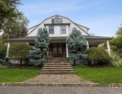 Pre-foreclosure in  RIVER RD Bogota, NJ 07603