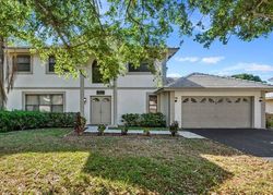 Pre-foreclosure in  GREENBRIAR AVE Fort Lauderdale, FL 33325