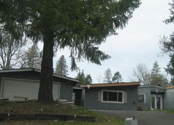 Pre-foreclosure Listing in CHAPARRAL DR GRANTS PASS, OR 97526