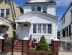 Pre-foreclosure Listing in 124TH ST SOUTH RICHMOND HILL, NY 11419