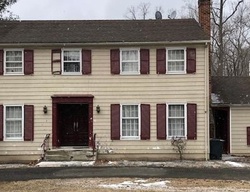 Pre-foreclosure Listing in FIELDSTONE LN SADDLE RIVER, NJ 07458