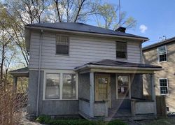 Pre-foreclosure in  HEATH PL Hastings On Hudson, NY 10706