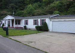 Pre-foreclosure Listing in EAGLE TRACE BLVD HAROLD, KY 41635