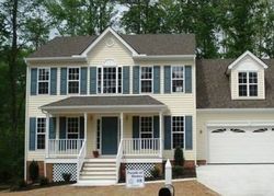 Pre-foreclosure in  FALLEN PINE CT Colonial Heights, VA 23834