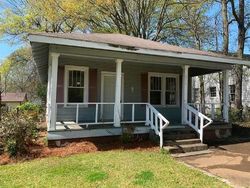 Pre-foreclosure in  DOWNING ST Jackson, MS 39216