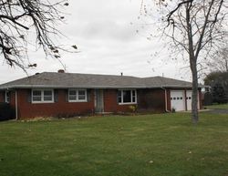 Pre-foreclosure in  E COUNTY ROAD 700 N Forest, IN 46039