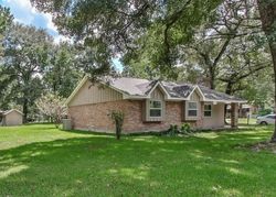 Pre-foreclosure in  WHITE OAK DR Conroe, TX 77306