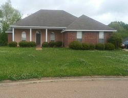 Pre-foreclosure Listing in DUPUY CIR BYRAM, MS 39272