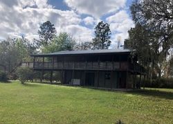 Pre-foreclosure in  SE 85TH LOOP Trenton, FL 32693