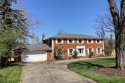 Pre-foreclosure Listing in BENNETT RD NORTH ROYALTON, OH 44133