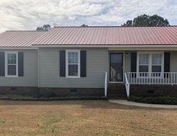 Pre-foreclosure in  FOX CHASE LN Winterville, NC 28590