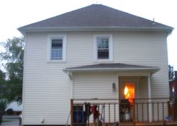 Pre-foreclosure Listing in DUTTON PL NEWFANE, NY 14108
