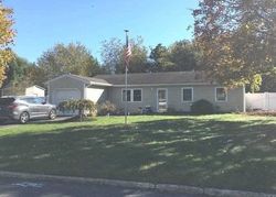 Pre-foreclosure Listing in HARRISON AVE BELLPORT, NY 11713