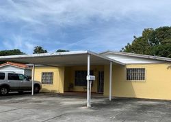 Pre-foreclosure in  SW 17TH ST Miami, FL 33145