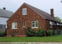 Pre-foreclosure Listing in W 6TH ST MISHAWAKA, IN 46544